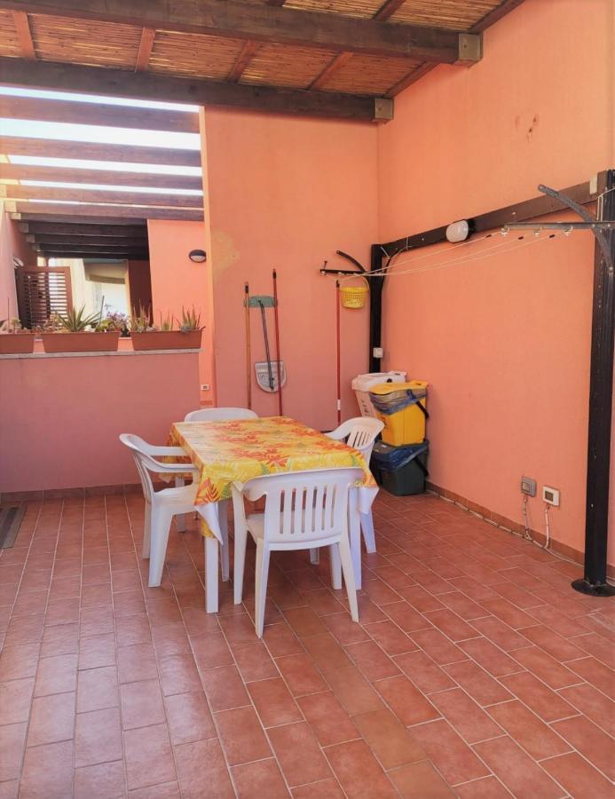 Le Case Di Ciccio - Casa Girasole Apartment Pantelleria Exterior foto